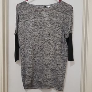 H&M Divided Marled Top